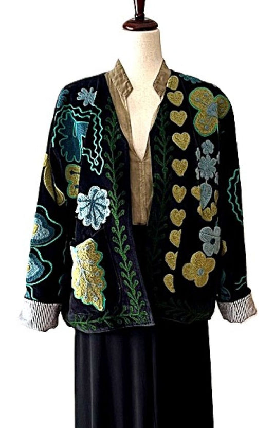 Jacket, Handmade Suzani Velvet Fully Reversible Jacket: Embroidered Folk Art Coat (Black)