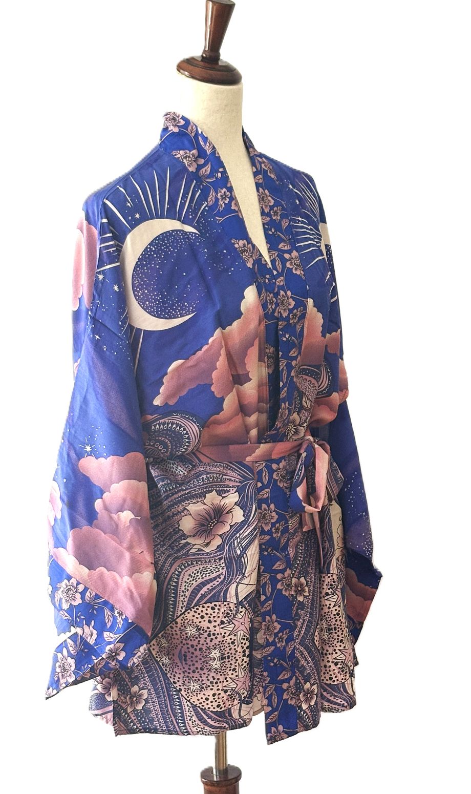 Short Moon Phase Kimono Jacket. Celestial (Pink Blue)