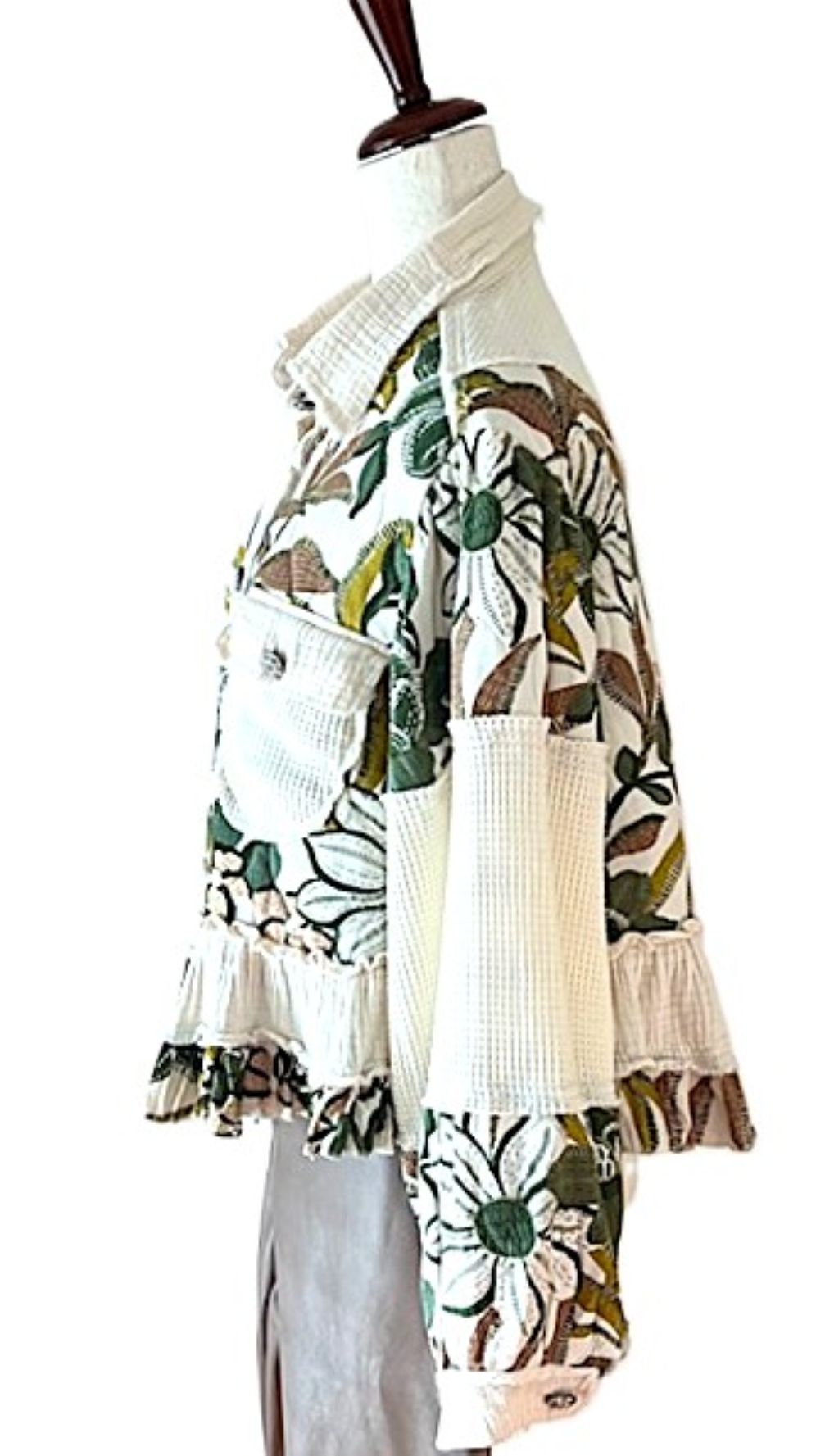 Jacket: Short Vintage Style Floral Pattern Boho Top, The Perfect Top Layer All Year.