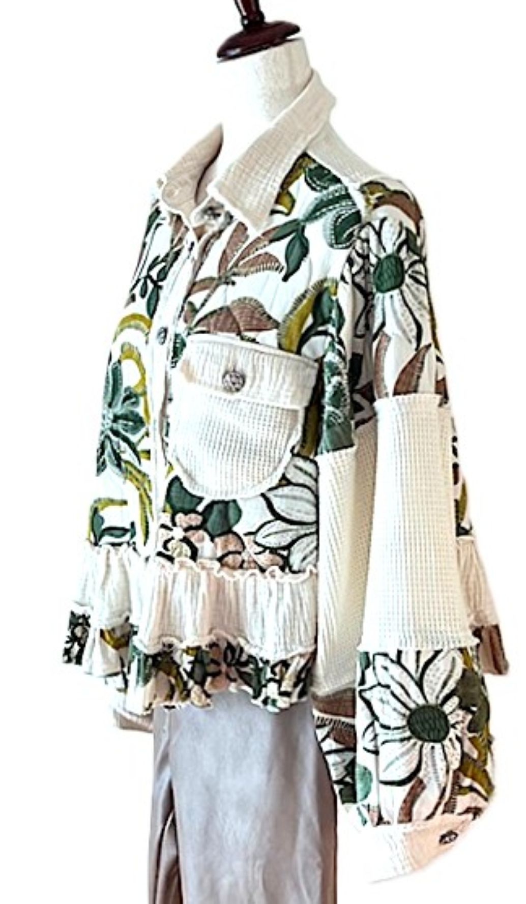 Jacket: Short Vintage Style Floral Pattern Boho Top, The Perfect Top Layer All Year.