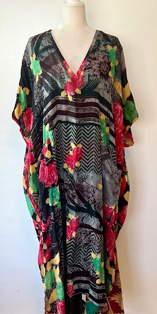 Just Right Caftan, The Perfect Lounger For Home and Resort (Flowers)