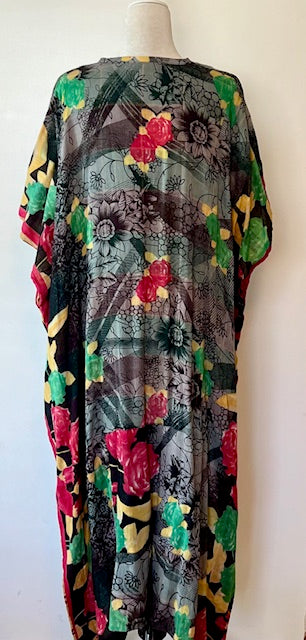 Just Right Caftan, The Perfect Lounger For Home and Resort (Flowers)