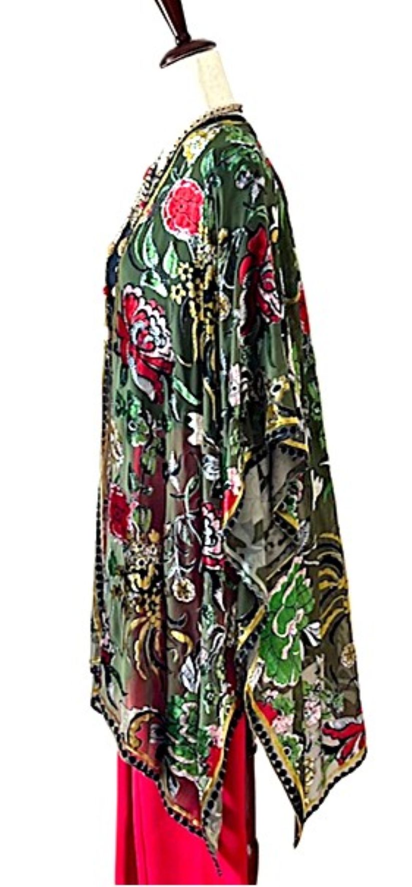 Specialty Collection: Specialty Collection: Velvet Muse Burnout Kimono. Stunning.