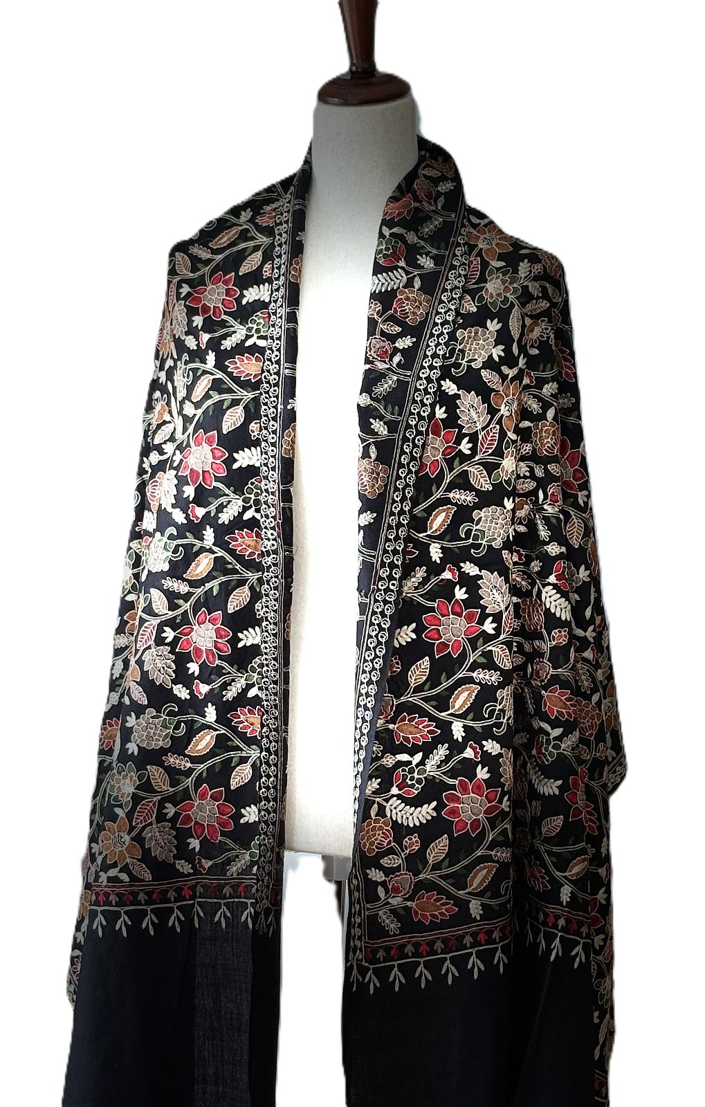 Shawl or Wrap, Kashmiri Embroidered Pashmina Wool. Collector's Piece.