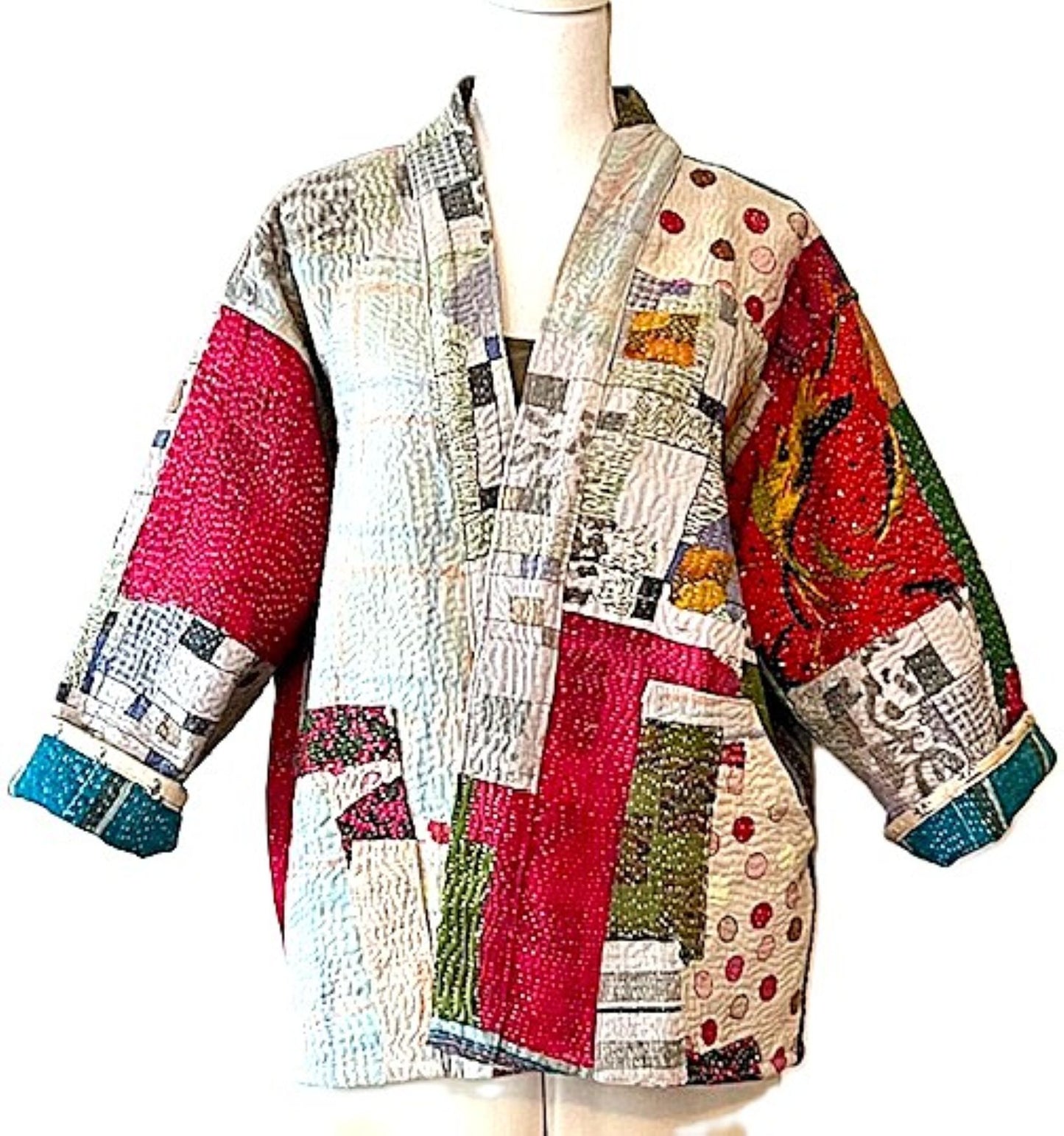 Specialty Collection: Refined, Patchwork Quilted Short Jacket. Fully Reversible (Cream Red)