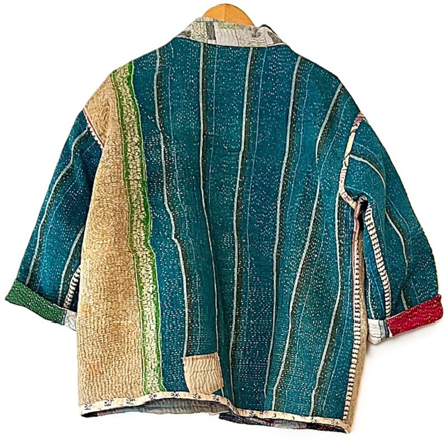 Specialty Collection: Refined, Patchwork Quilted Short Jacket. Fully Reversible (Cream Red)