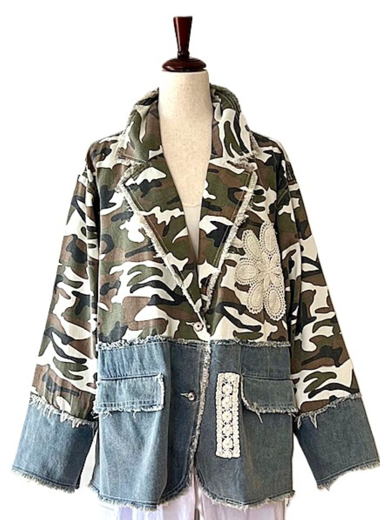 Long Sleeve Patchwork Camo Jacket With Woven Lace