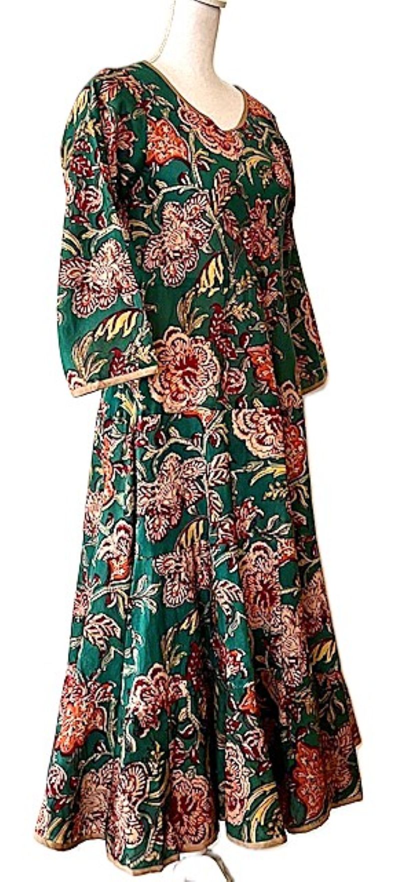 Midi Block Print Floral Cotton Dress Is Smart and Tailored (Green)