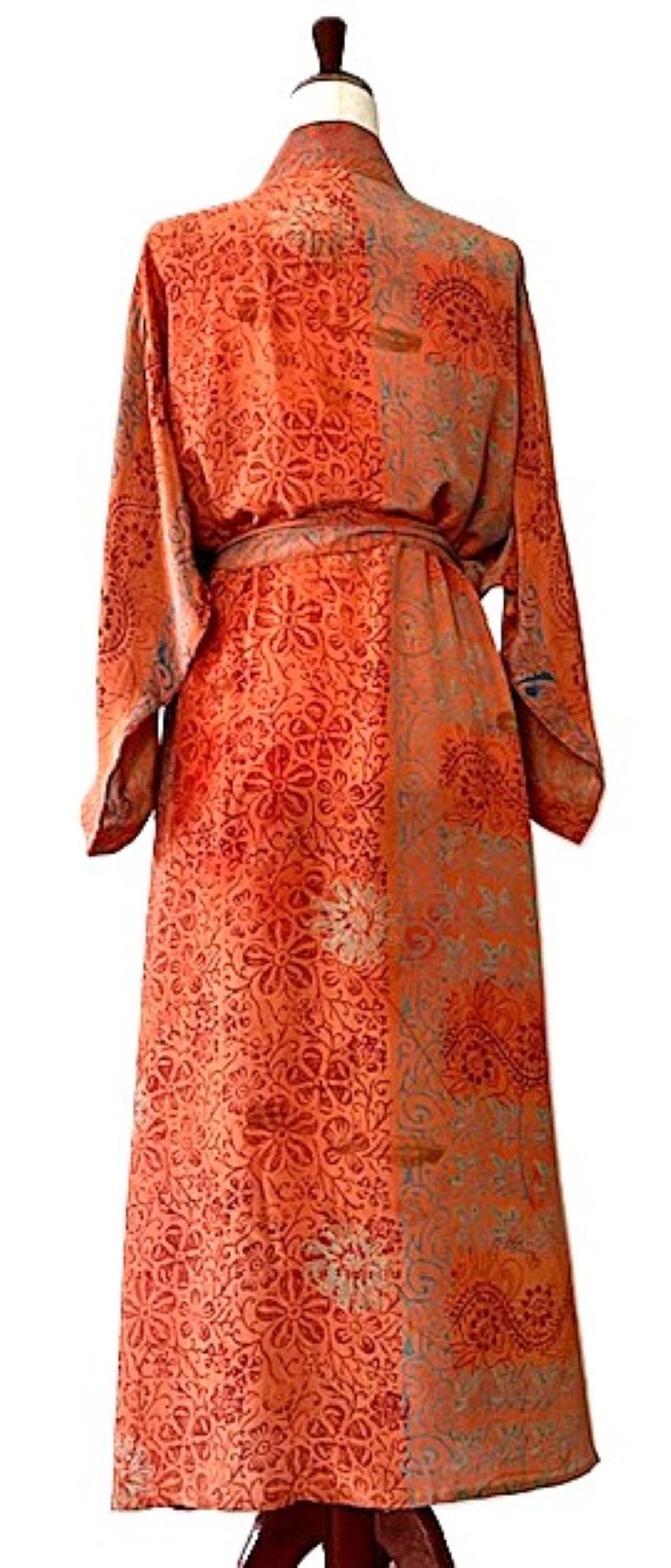 Luxurious and Glamorous  Silk Kimono Duster. Scene Stealer.