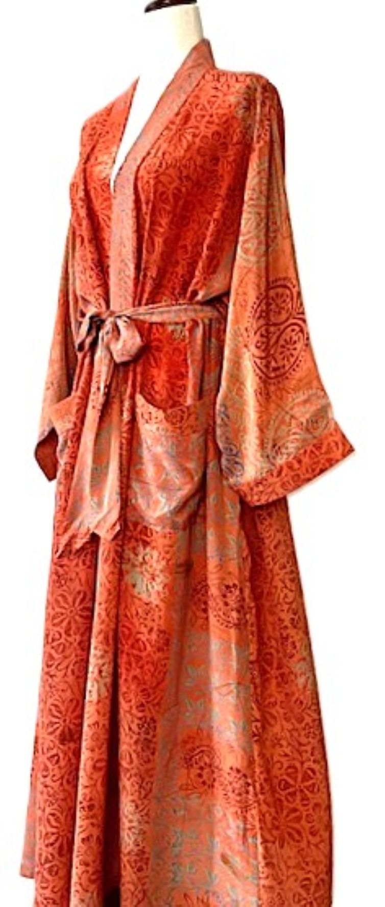 Luxurious and Glamorous  Silk Kimono Duster. Scene Stealer.