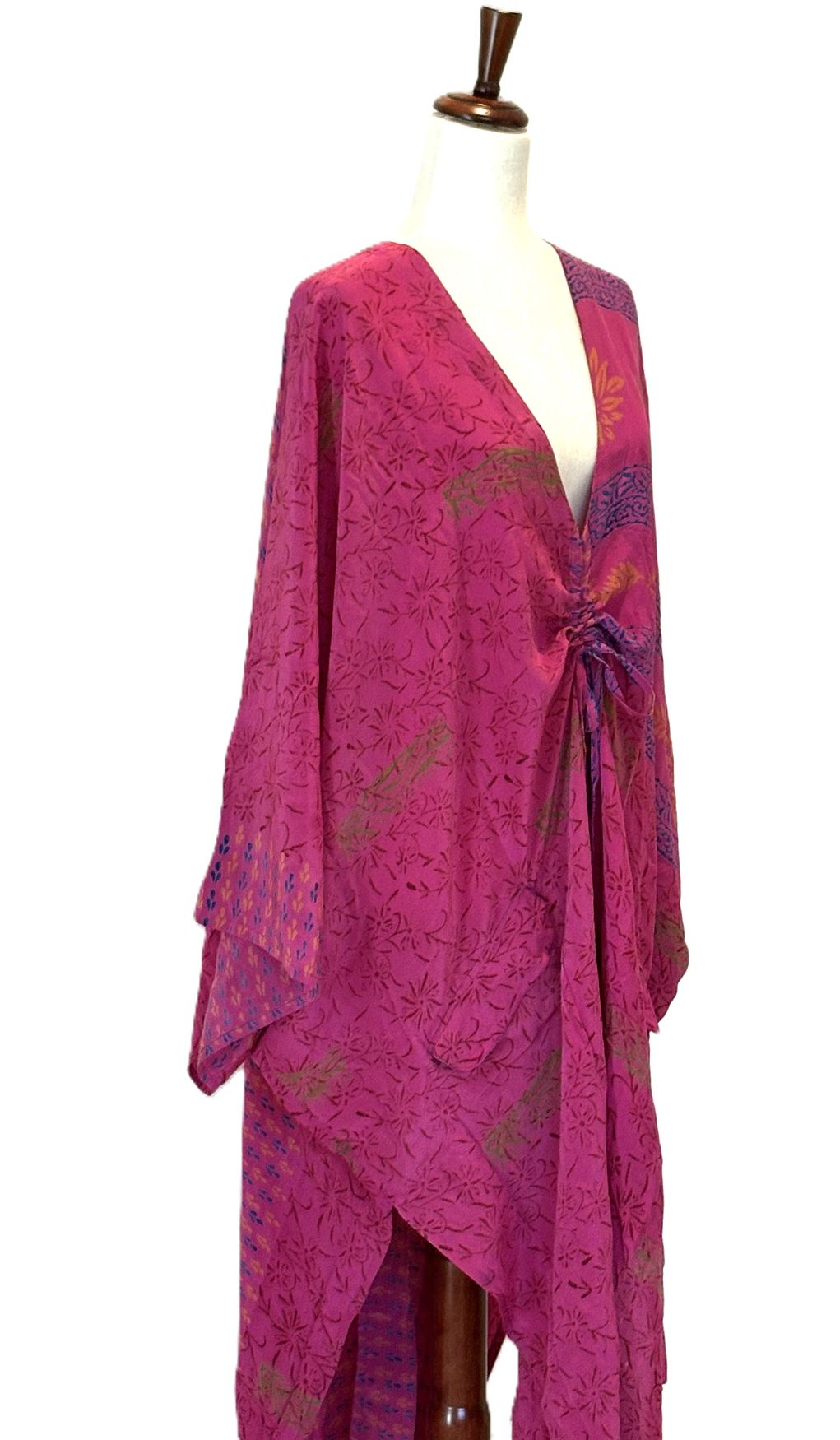 Kantha Bae Crepe Sari Moondance Muu  (Fushcia Pink)
