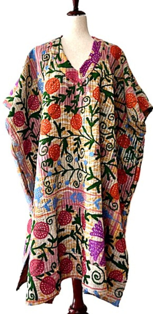 Kantha Bae Exceptional Suzani Muu, Colorful and Fully Embroidered  (Florals)