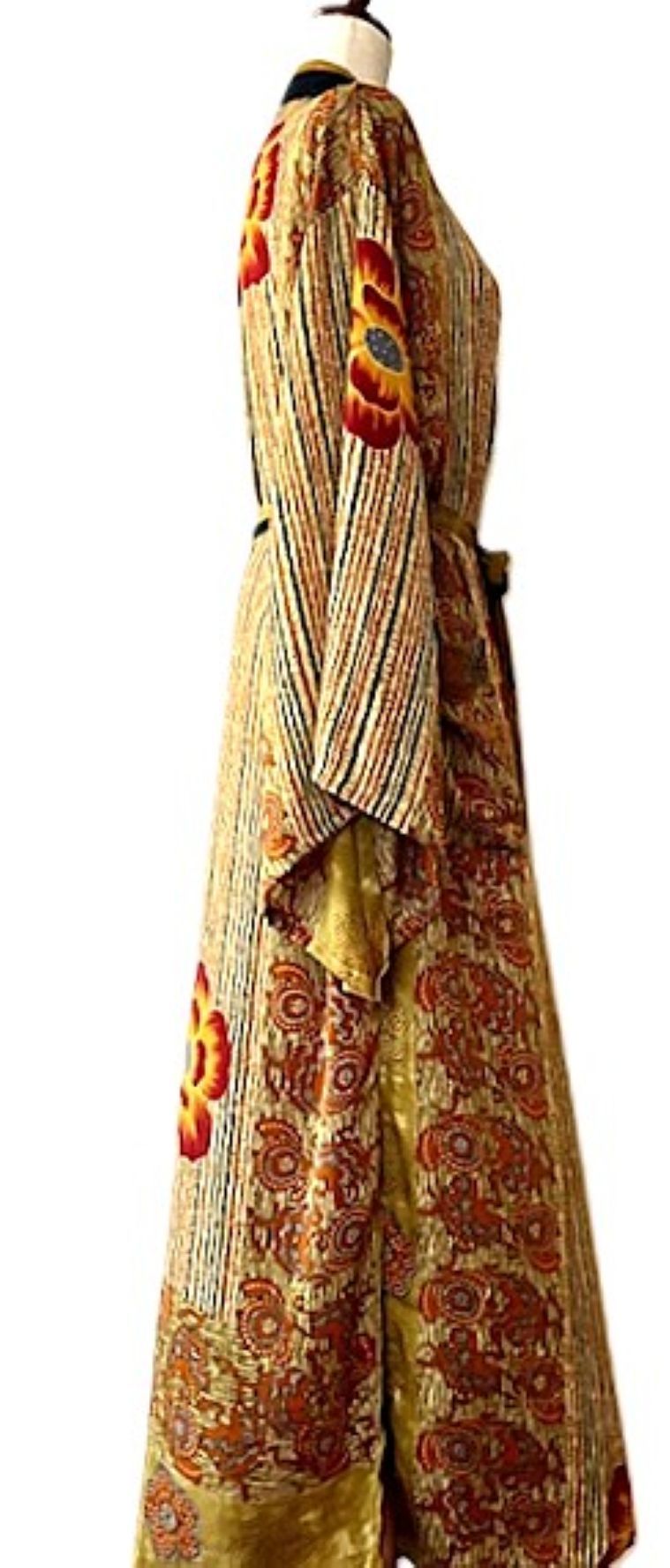 Luxurious and Glamorous  Silk Kimono Duster. Scene Stealer.