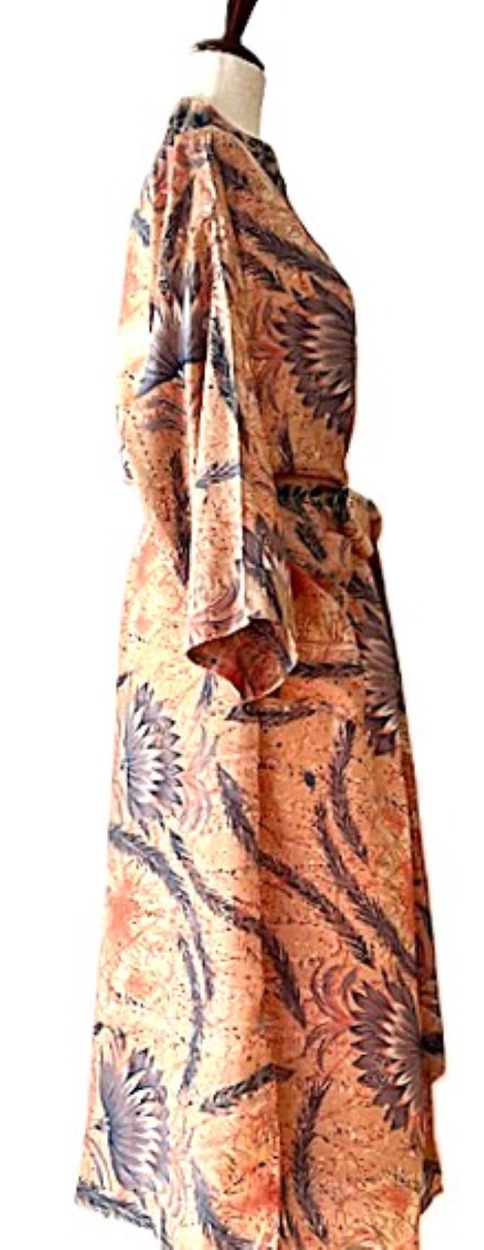 Luxurious Abstract Silk Kimono Duster Is Captivating. Scene Stealer.