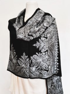 Embroidered Wool Shawl. Collector's shawl.