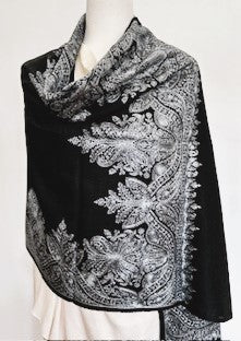 Embroidered Wool Shawl. Collector's shawl.