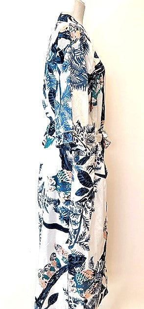 Short Kimono Cotton Robe Makes A Great Coverup. Tropical Bird of Paradise Print.