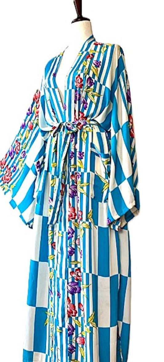 Luxurious and Glamorous  Silk Kimono Duster. Scene Stealer. (Turquoise)