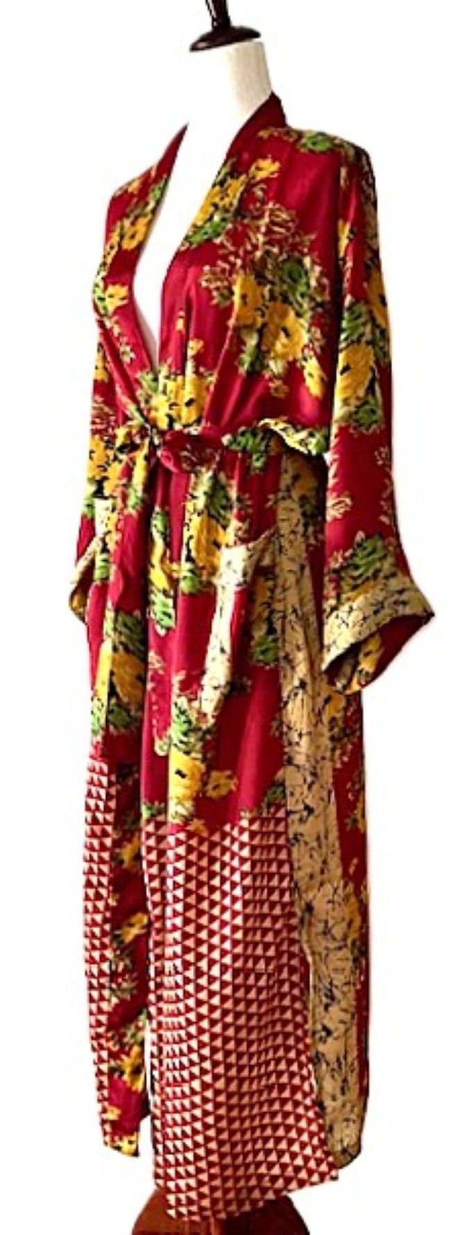 Luxurious and Fashionable Silk Kimono Duster Dress. On Trend