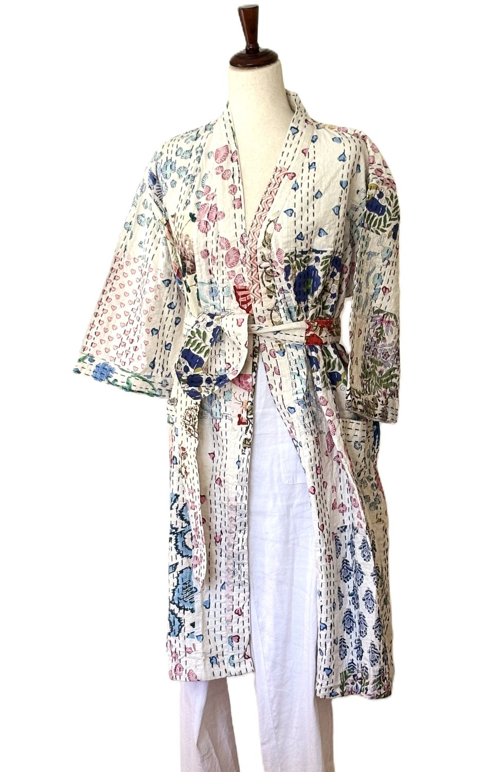 Long Patchwork Cotton Kimono With Kantha Embroidery. (White Multicolor)
