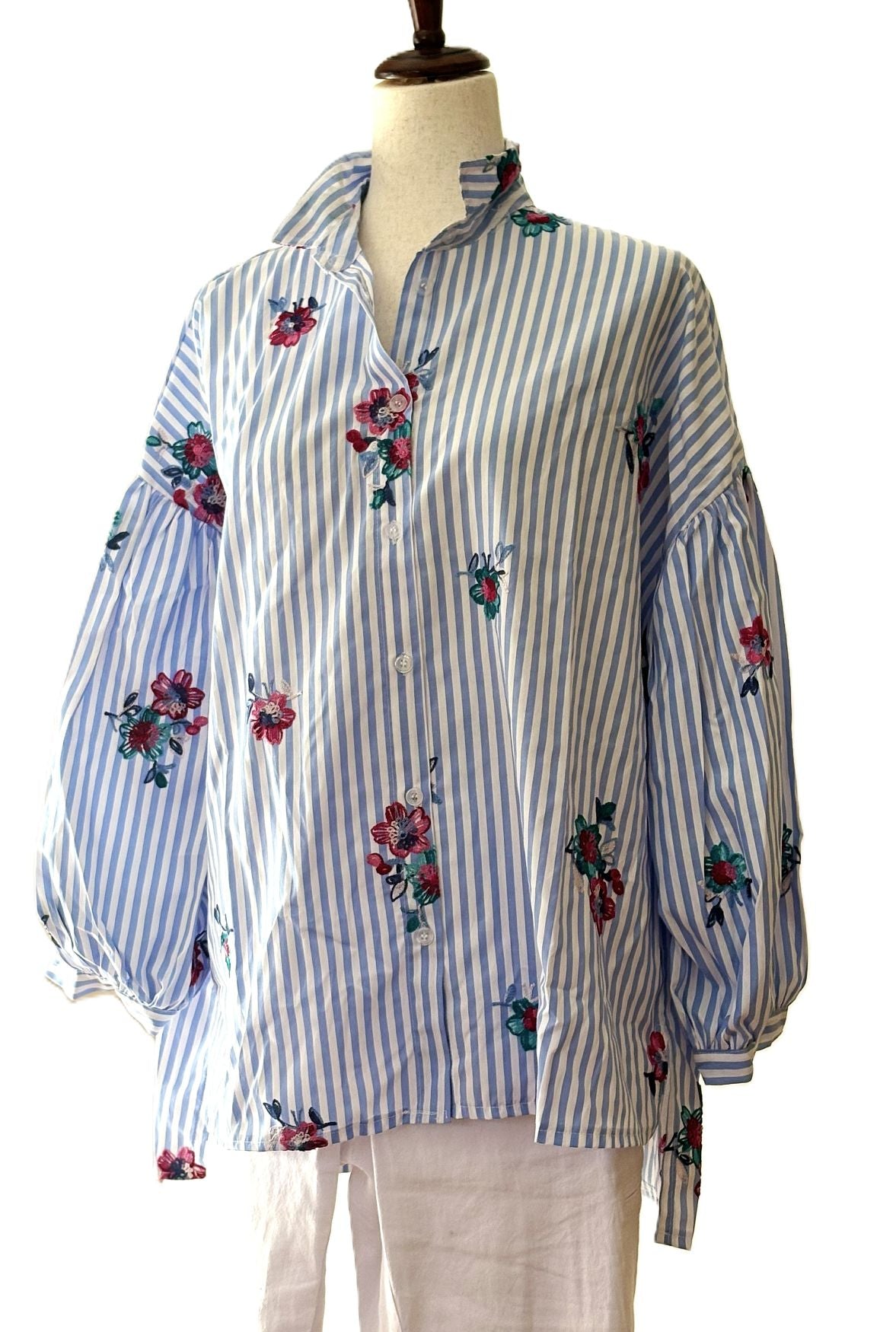 Tops: Italian, One Size Embroidered Light Blue Striped Cotton