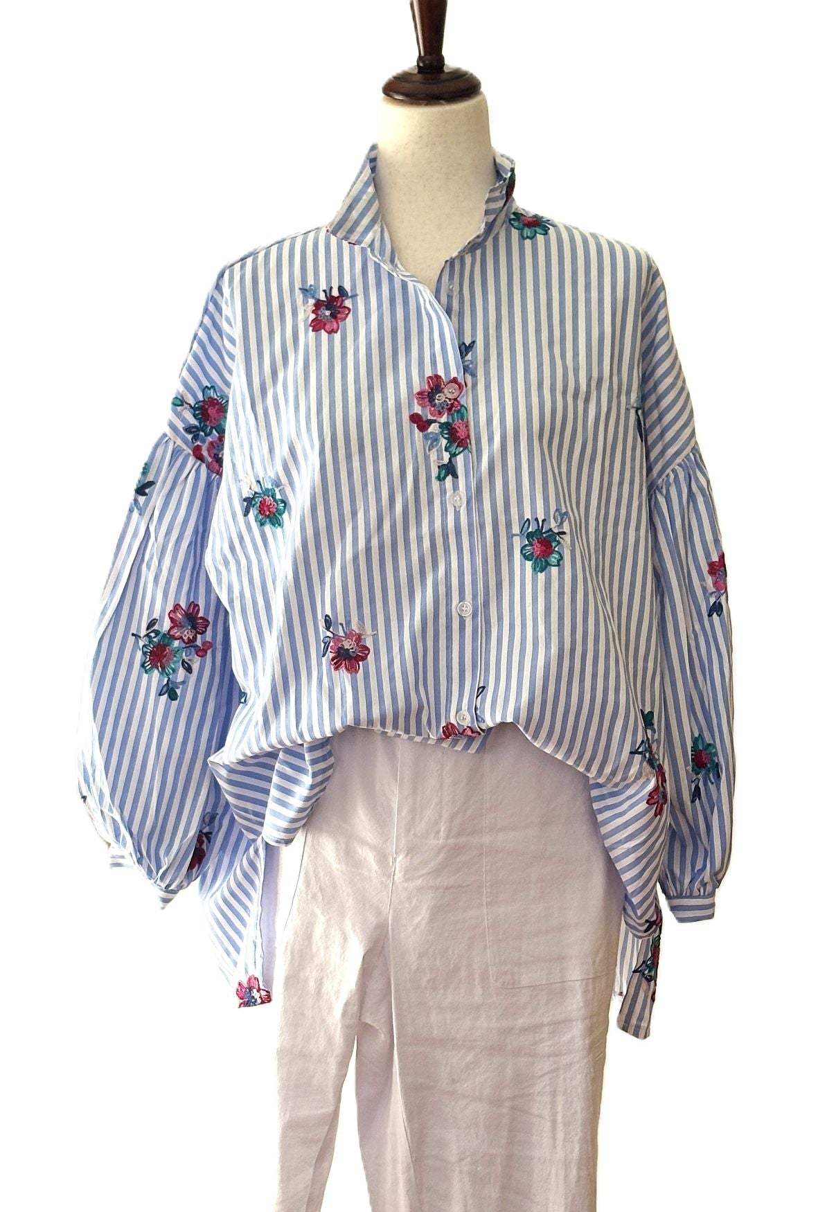 Tops: Italian, One Size Embroidered Light Blue Striped Cotton