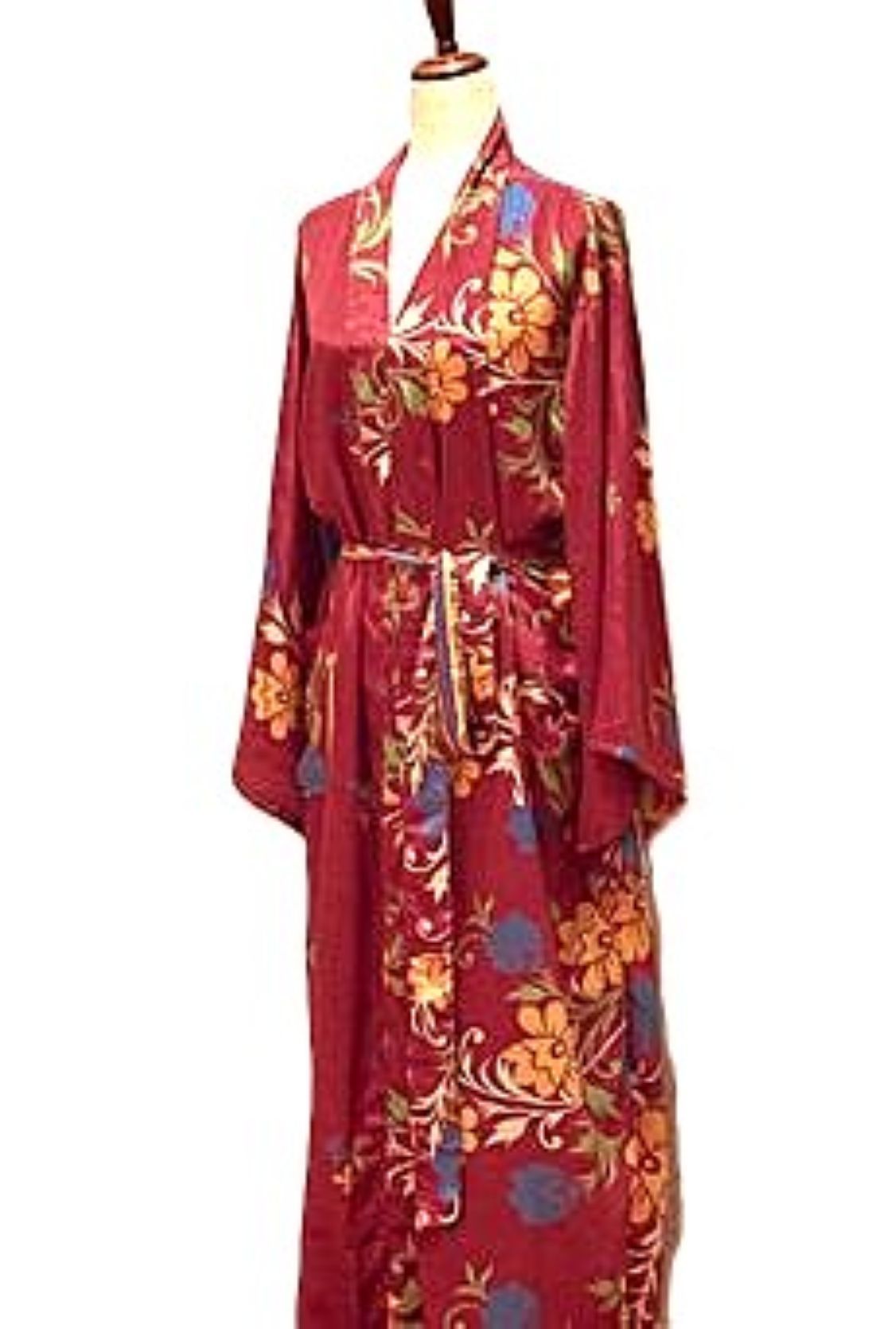 Traditional Long Silk Kimono Duster In A Floral Spray Print. (Wine)
