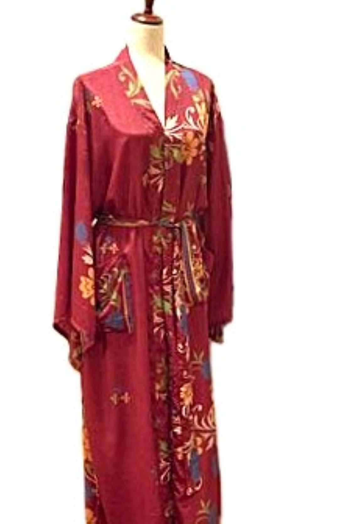 Traditional Long Silk Kimono Duster In A Floral Spray Print. (Wine)