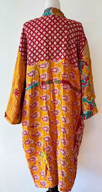 Kantha Bae Dreamweaver Kimono Is A Statement Piece. (Mixed Print)