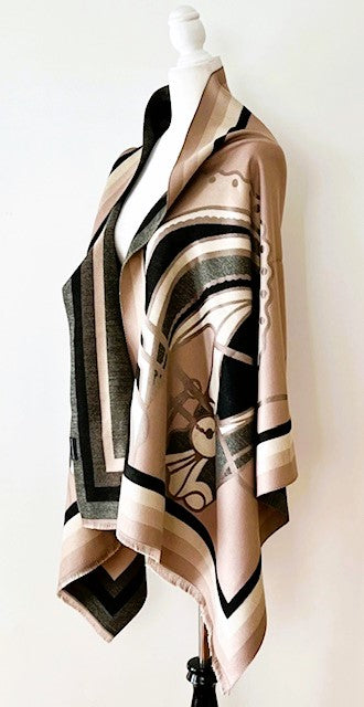 Black and Gray Mane Reversible Wrap – Artisan Shawl