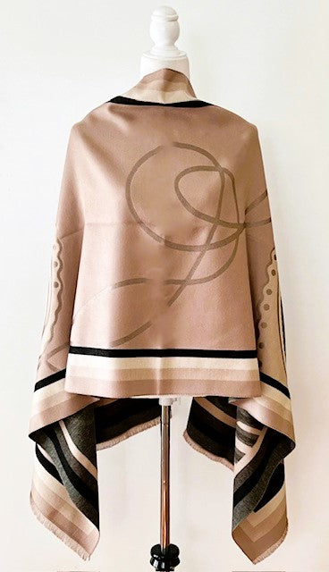 Black and Gray Mane Reversible Wrap – Artisan Shawl