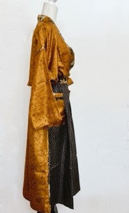 Luxurious Rich Abstract Print Silk Kimono (Copper/Black)