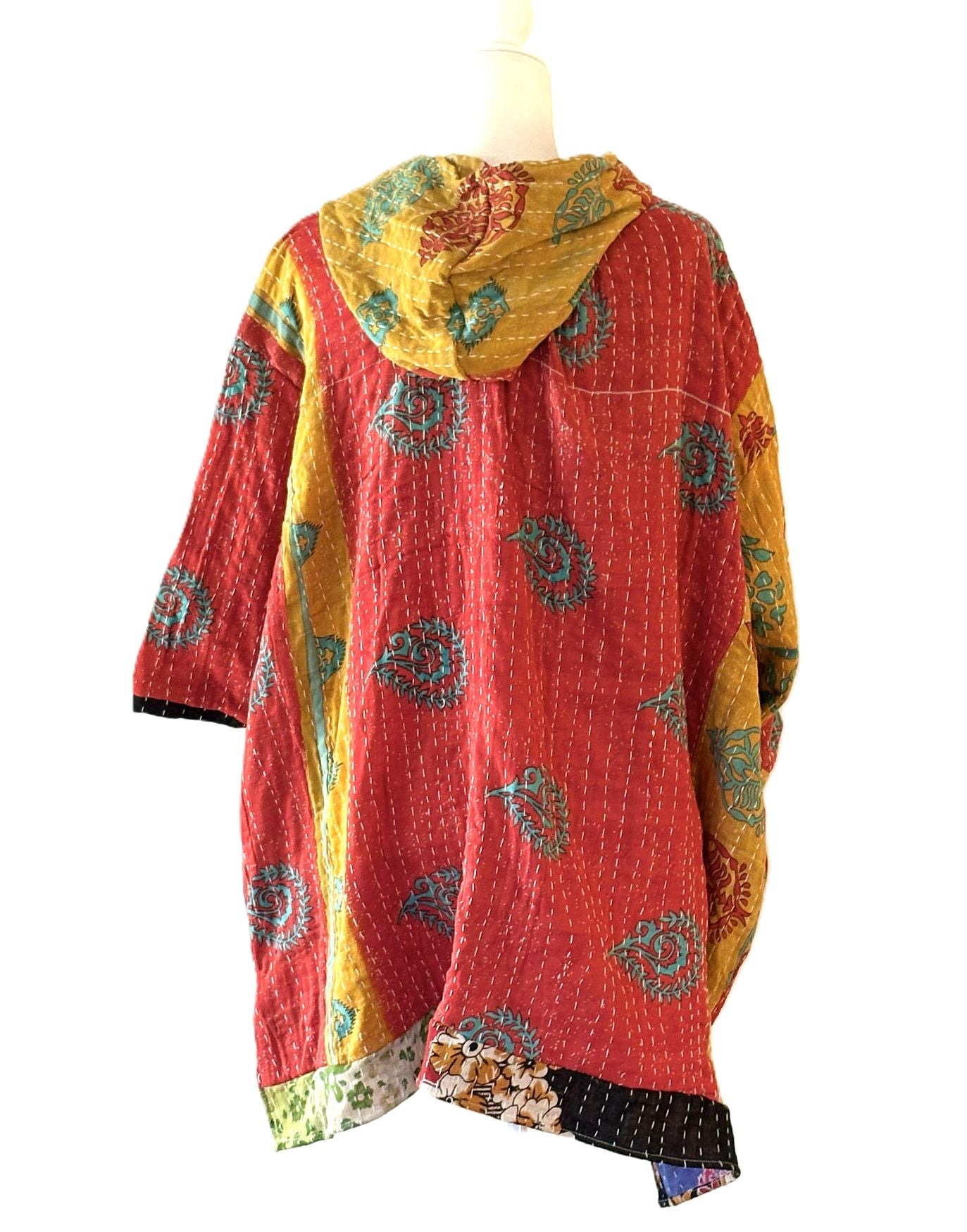 Kantha Bae Dream Lightweight Hoodie Pullover. (Red floral)