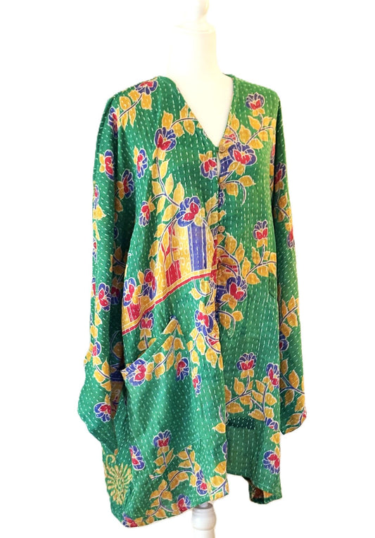 Kantha Bae Pareo Kantha Gaia Button-Down Kimono (Green Floral)