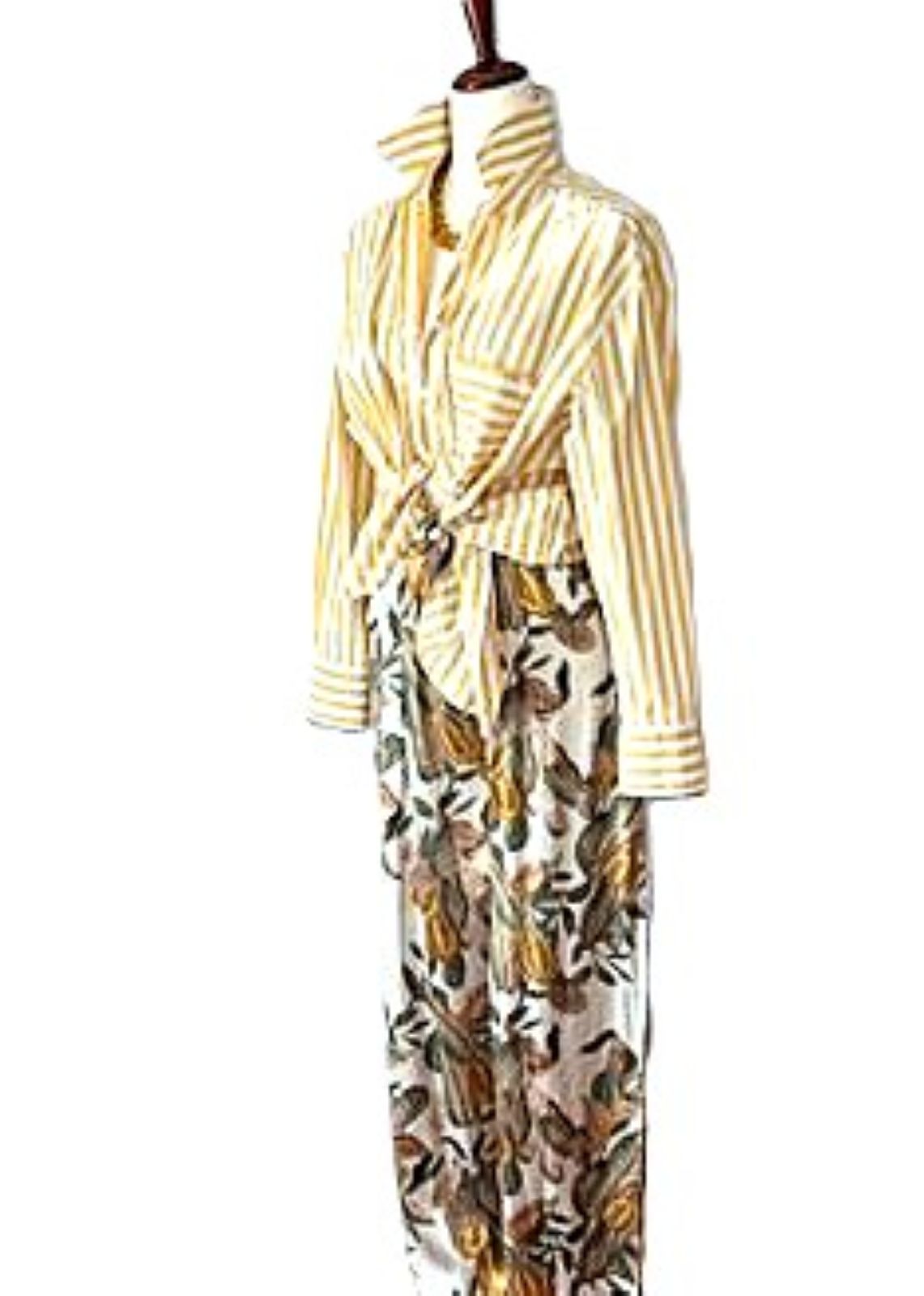 Pants- Italian One Size Ivory Botanical Print Wide-Leg.  Flattering