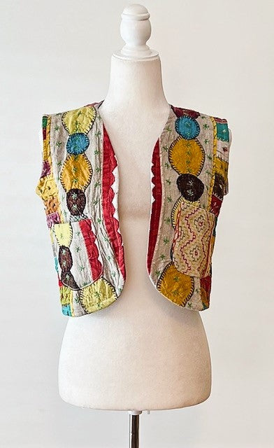 Patchwork Short Kantha Vest (Multicolor)