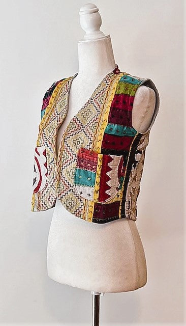 Patchwork Short Kantha Vest (Dark colors)