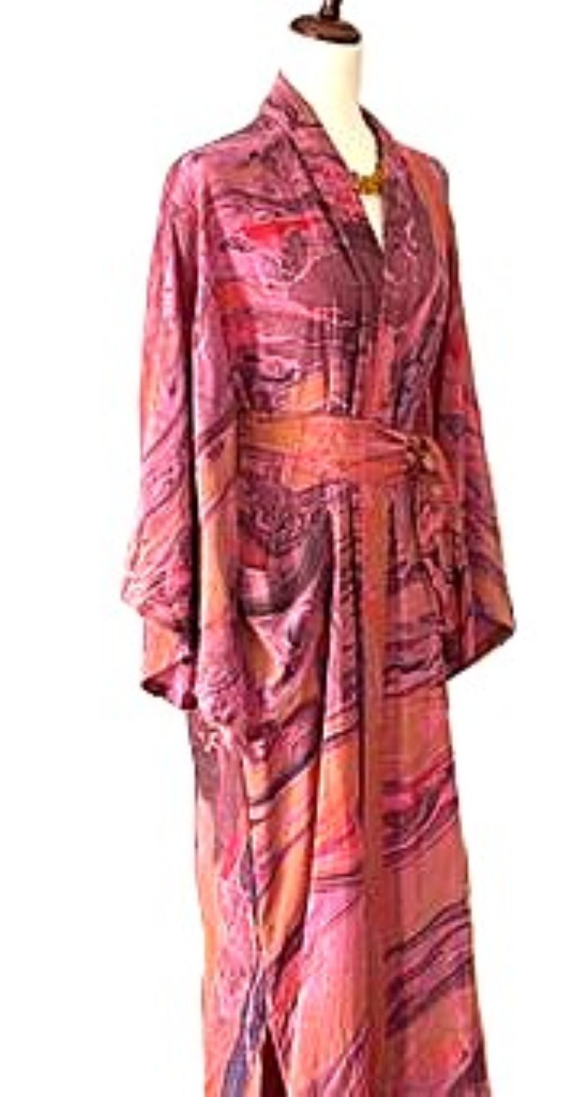 Traditional Long Silk Kimono Duster In A Watercolor Print (Pink)