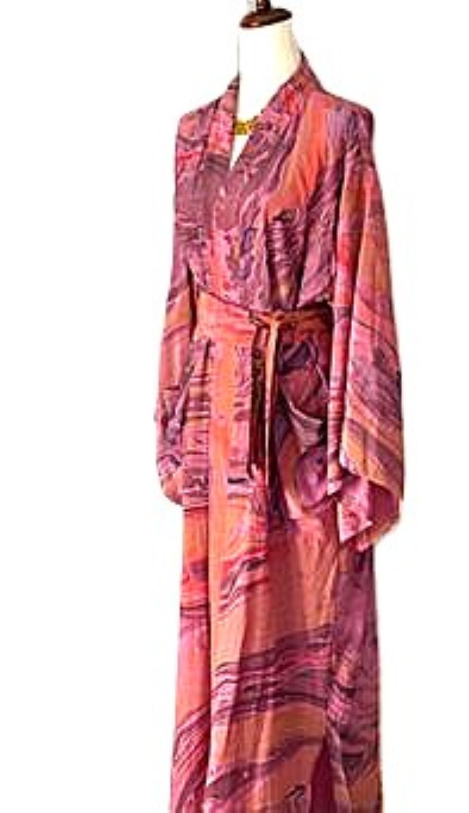 Traditional Long Silk Kimono Duster In A Watercolor Print (Pink)