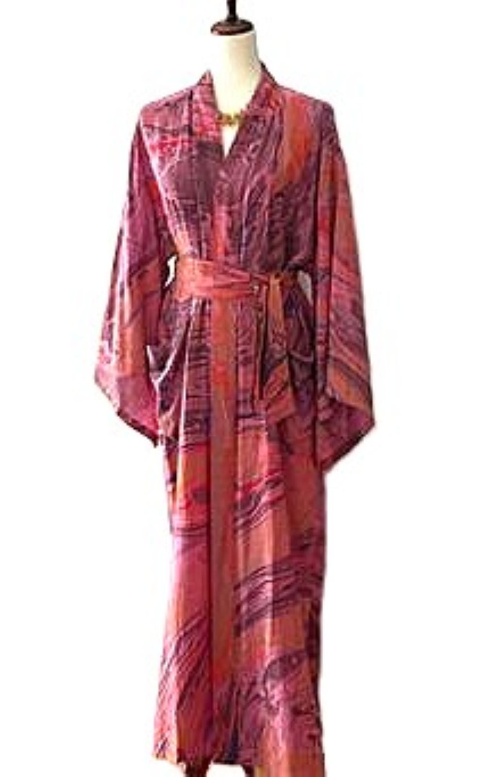Traditional Long Silk Kimono Duster In A Watercolor Print (Pink)