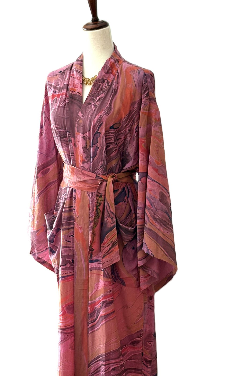 Traditional Long Silk Kimono Duster In A Watercolor Print (Pink)
