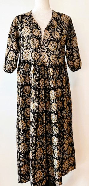 Cotton Block Print Midi Dress Is A Sophisticated Dress (Black)