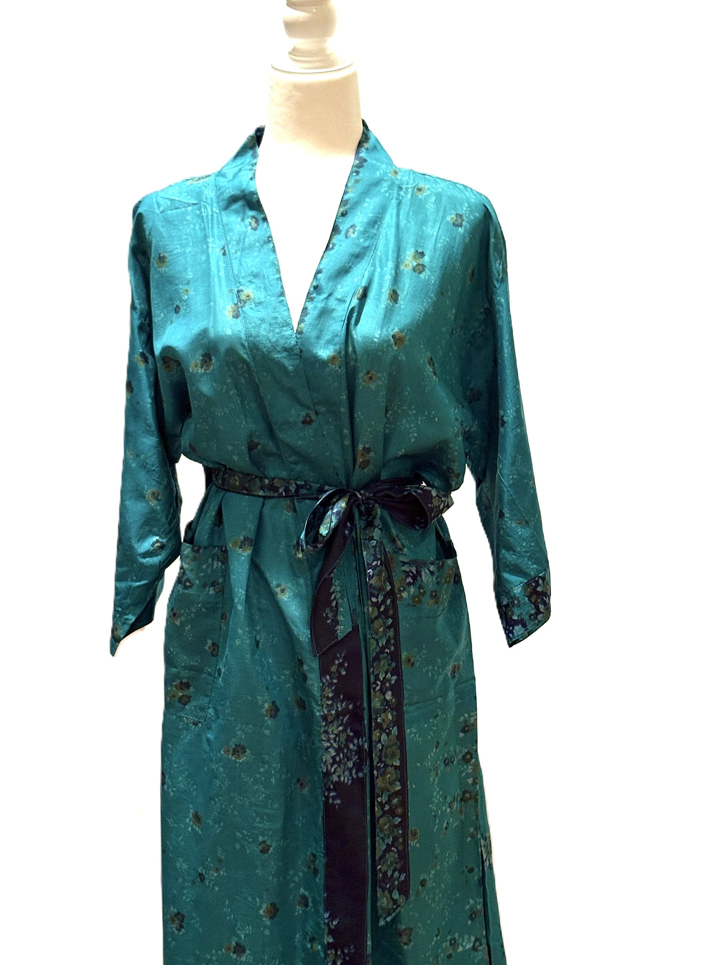 Long Silk Kimono Duster,  Dramatic Print Is Perfect For Layering.