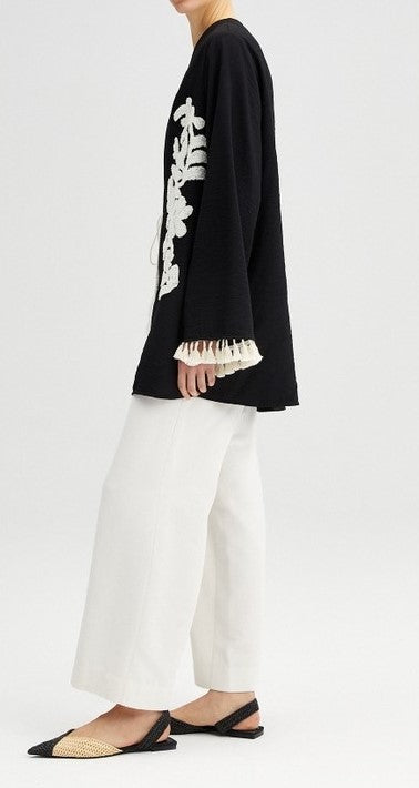 Sleek Slim Embroidered Fringe Kimono (Black)