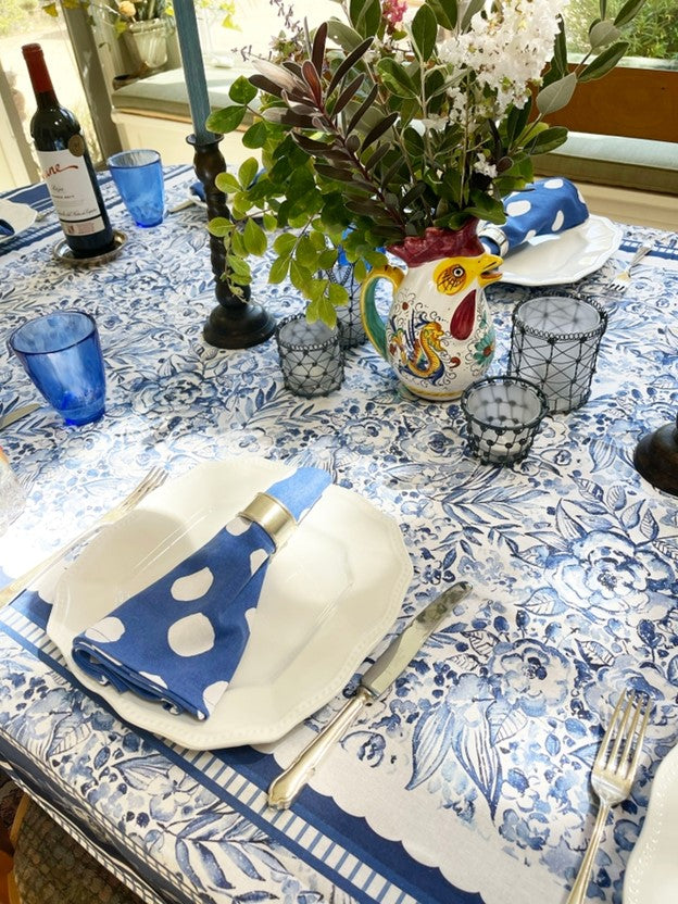 Floral Watercolor Print Tablecloth With Specialty Border in Blue and White