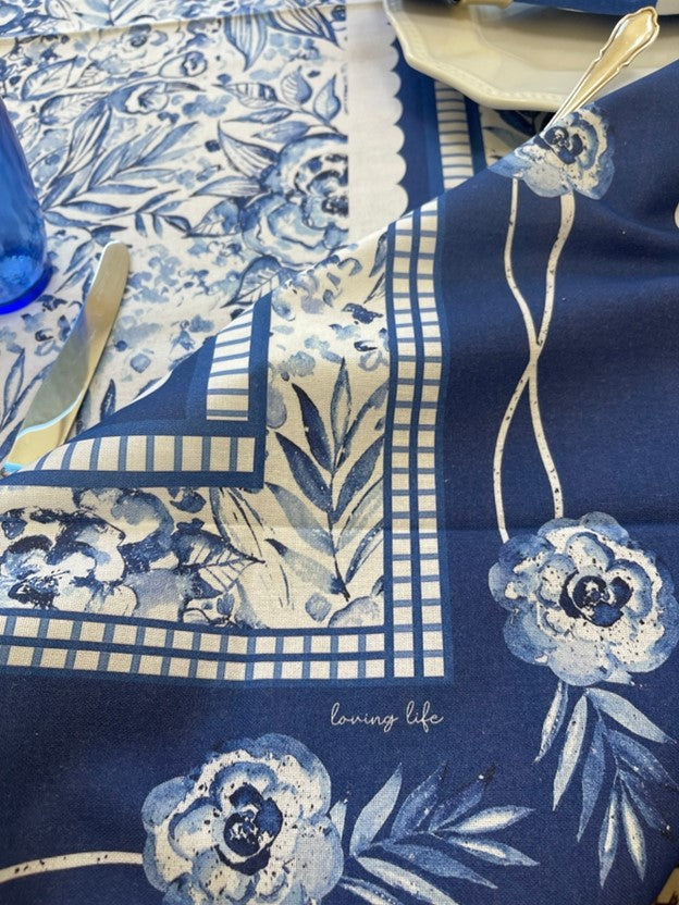 Floral Watercolor Print Tablecloth With Specialty Border in Blue and White