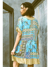 V Neck Border Print Woven Short Dress.  Easy Casual Basic. (Blue)