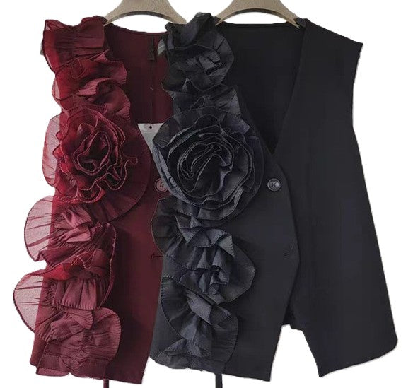 Vest. Floral Applique Vest New For The Season. (2 Colors)