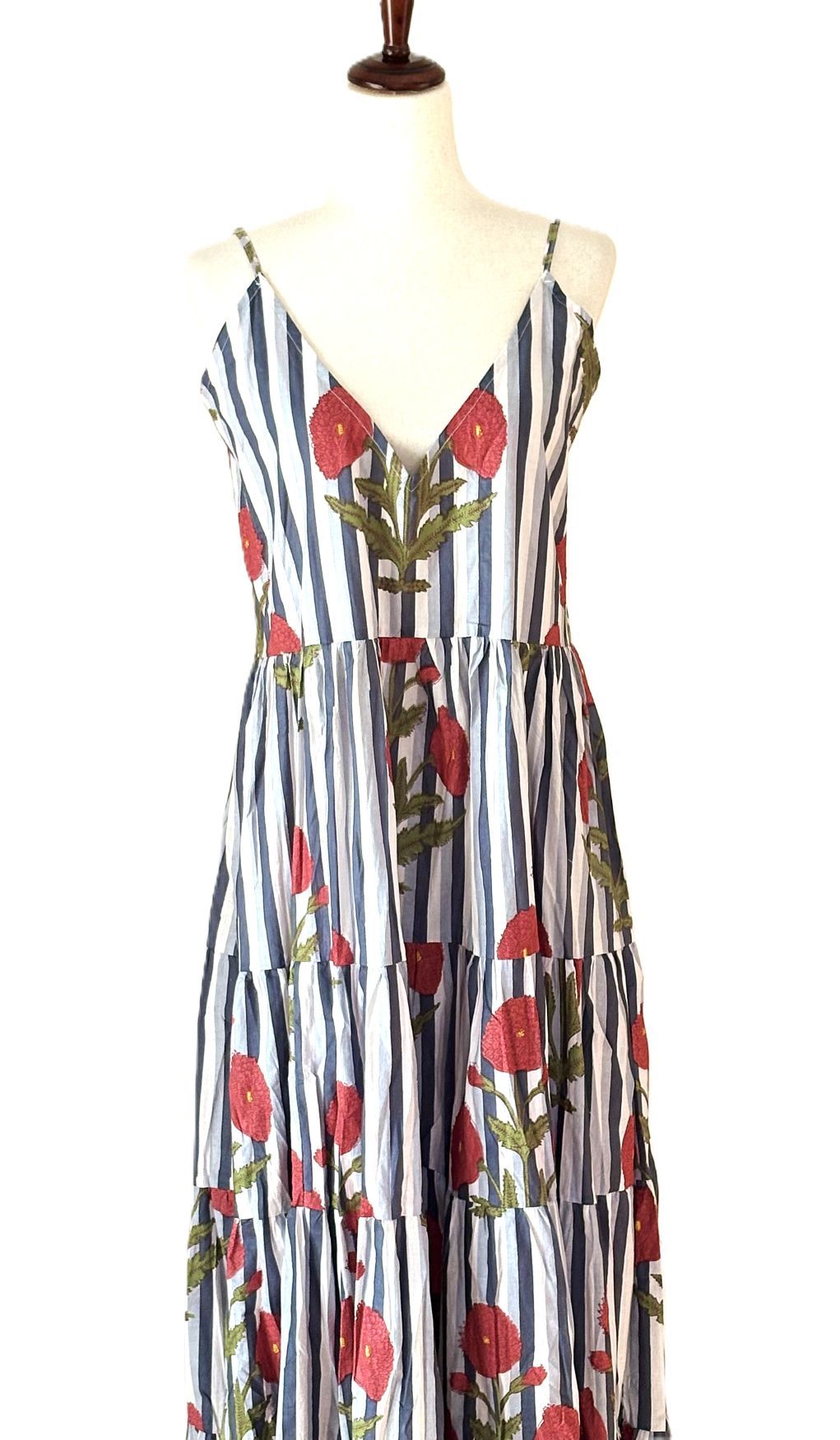 Dresses, Strappy Tiered Midi Length Floral On Stripe Is A Favorite
