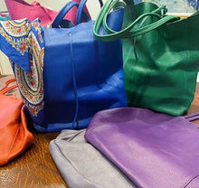 Exceptional Quality Leather Totes Straight from Florence. (Lots of Colors)